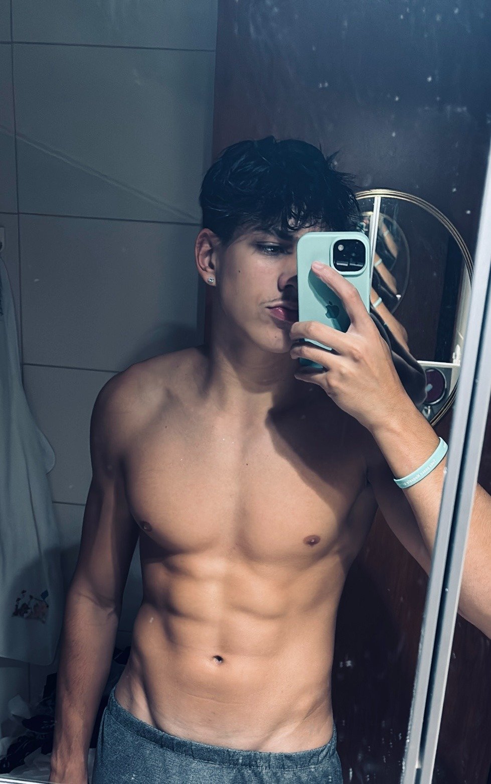 Arthur Navarro no Privacy